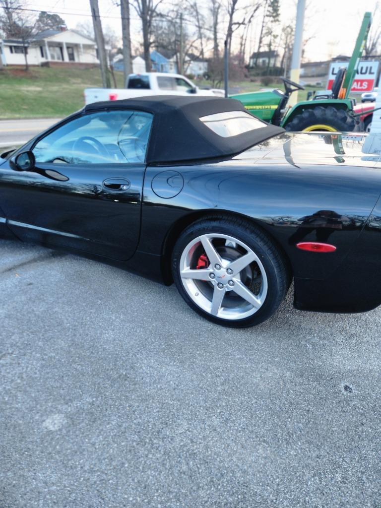 1998 Chevrolet Corvette Base - Photo 6
