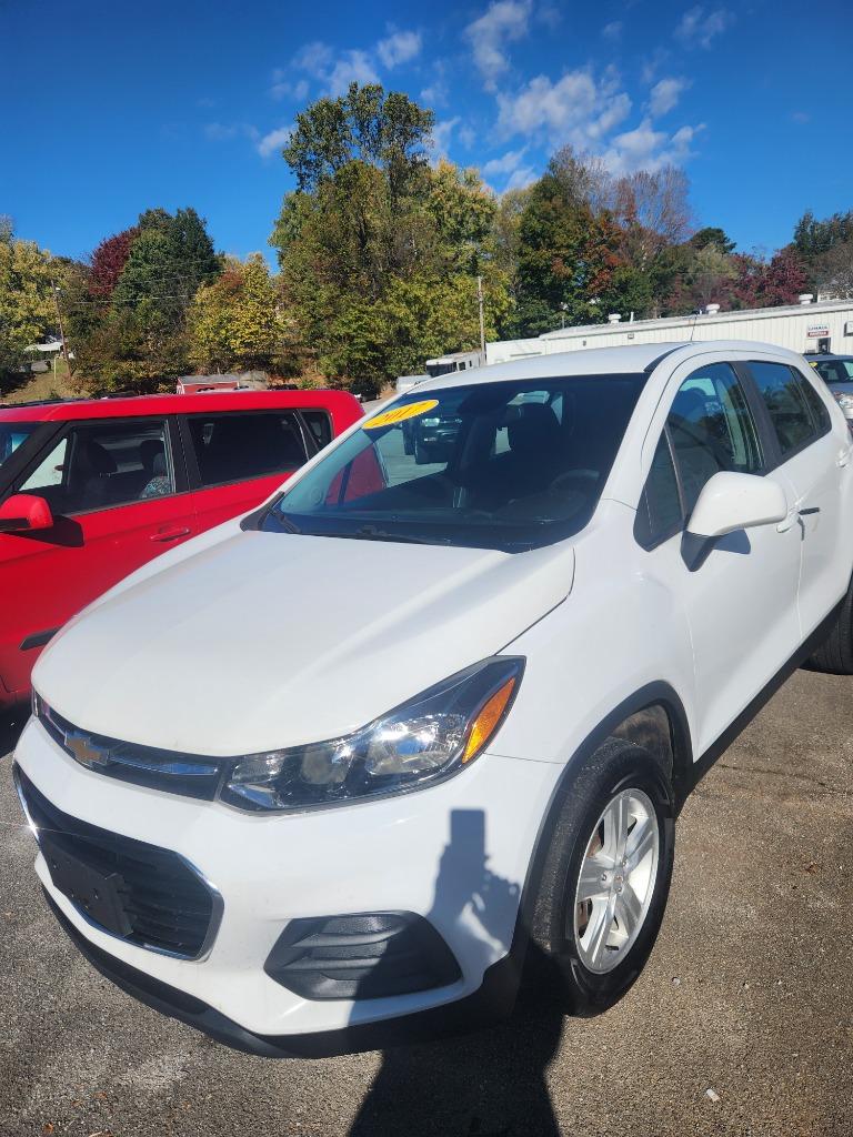 2017 Chevrolet Trax LS's photo